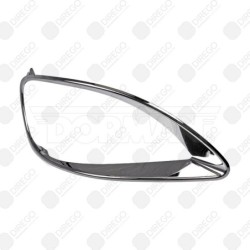 Bisel de la luz delantera...